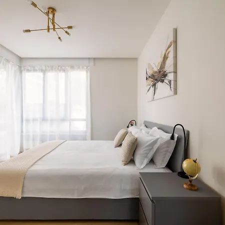 Family Joy - Location & Garage * Lugano