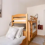 Family Joy - Close To Centre Lugano